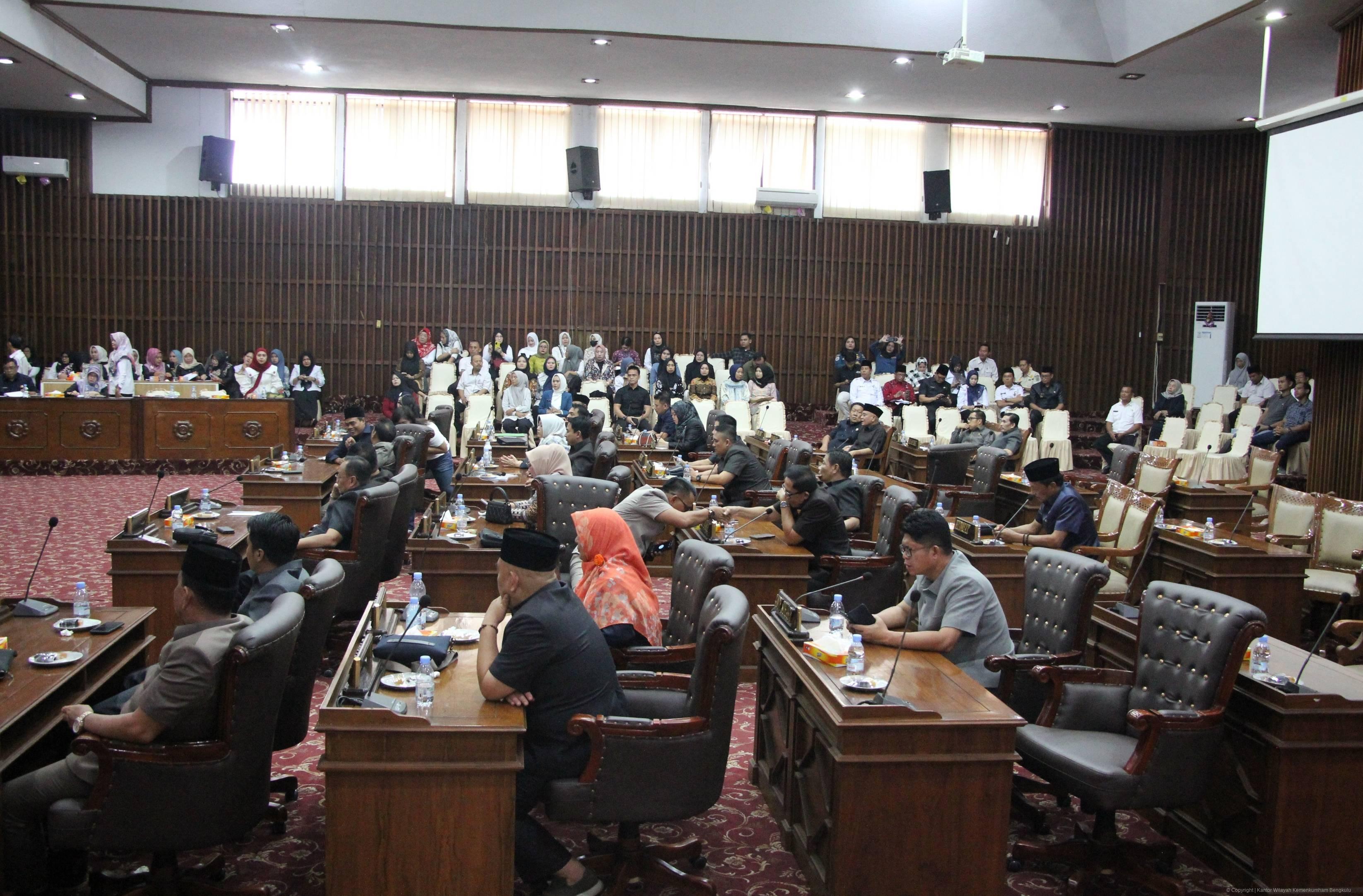 Kanwil_Kemenkumham_Bengkulu_Hadiri_Rapat_Paripurna_DPRD_Provinsi_Bengkulu_4.jpg