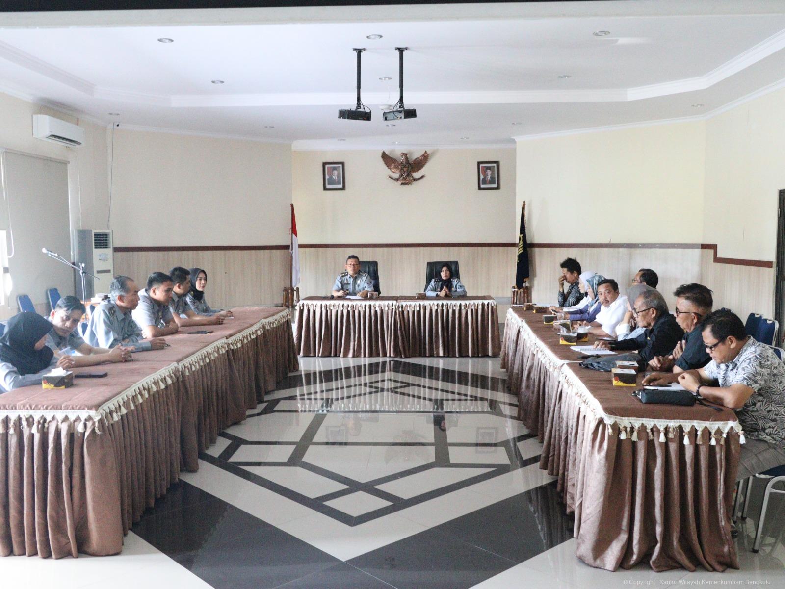 Rapat_Pembinaan_PBH_Kemenkumham_Bengkulu_12222024_4.jpeg